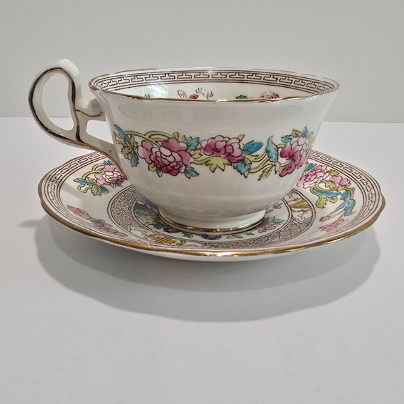 Royal Stafford - India Tree 5044 Vintage Tea Cup & Saucer, Hand Painted - Picture 4 of 7